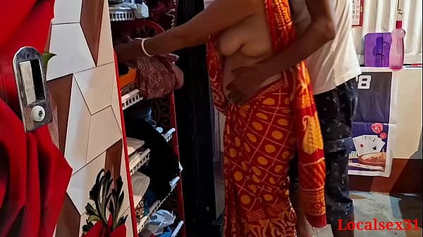 Curvaceous goddess enjoys passionate bedroom romp